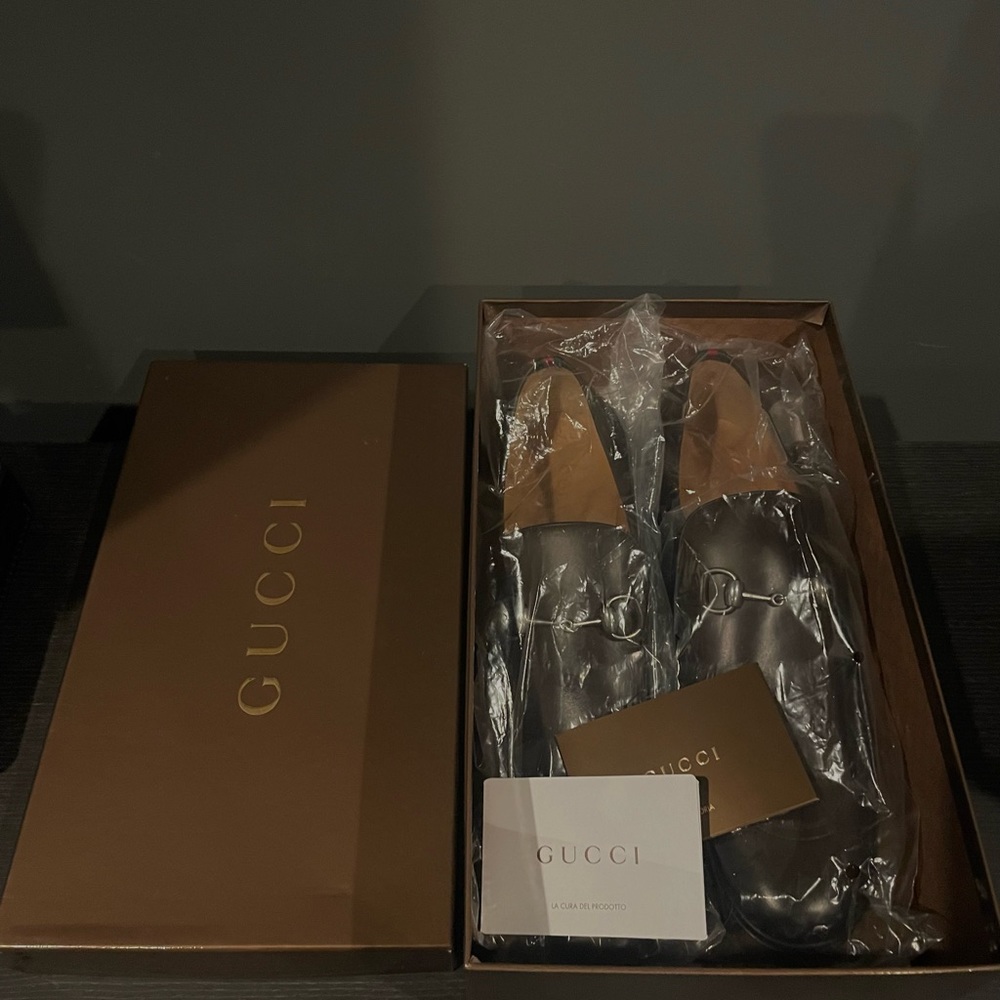 GUCCI VINTAGE Brown Horse Bit Leather Loafers SIZE 10 1/2 (NEVER WORN)